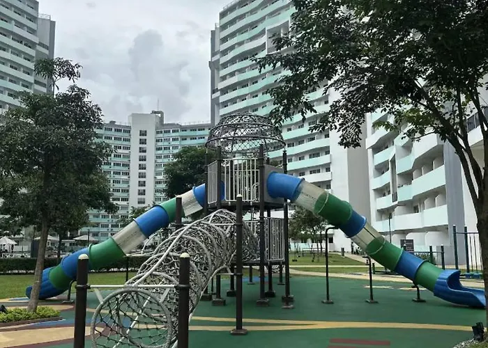 1br Unit In Quezon With Ps4 And Free Pool Access